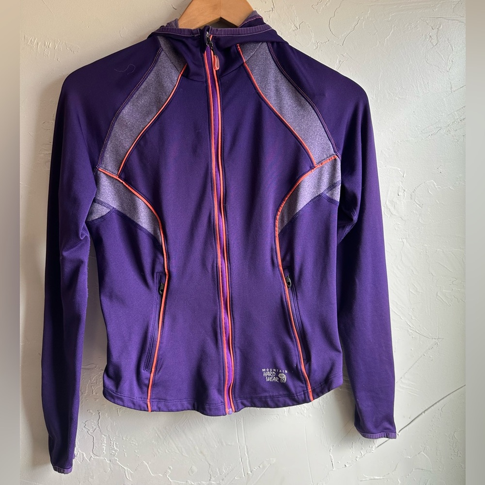 Mountain Hardware‎ Purple Hooded Form Fitting Jacket Women's Small